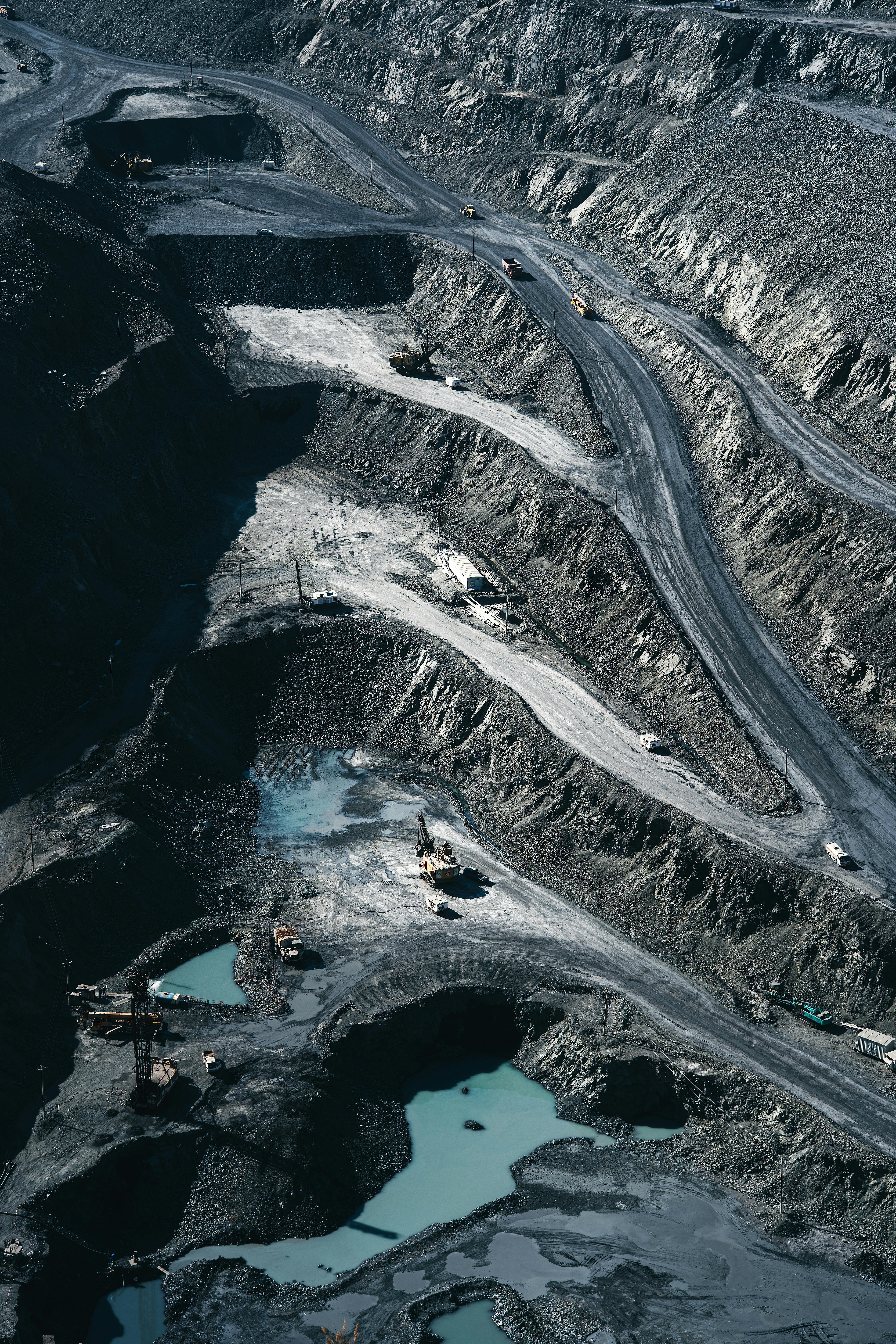 Industrial contact